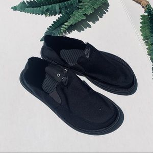 Nike canvas slip on shoes black size men’s size 8